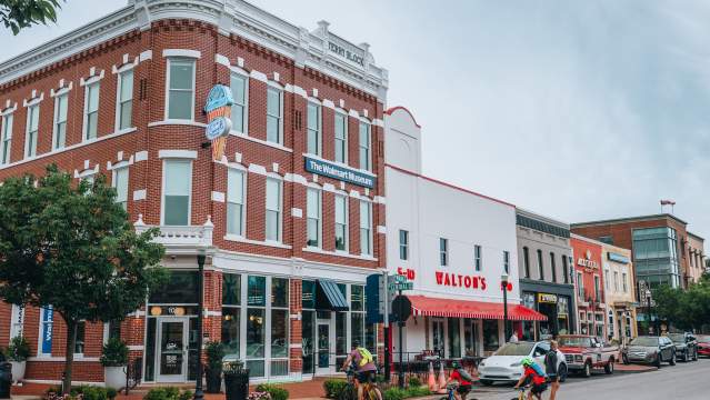 Downtown Bentonville Arkansas real estate
